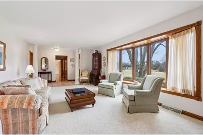 W338S4370  Drumlin Dr, Genesee, WI 53118 - Photo 8