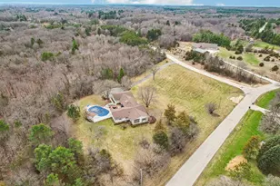 W338S4370 Drumlin Dr, Genesee, WI 53118 - Photo 72