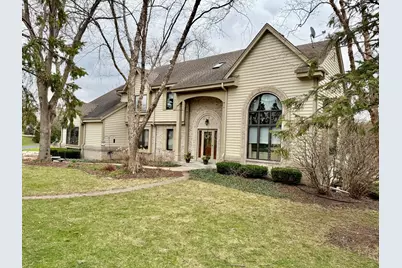 511  Clovercrest Ct, Watertown, WI 53094 - Photo 1