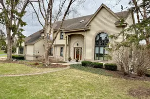 511 Clovercrest Ct, Watertown, WI 53094 - Photo 1