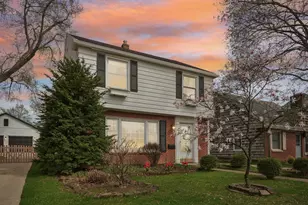2360 N 83rd St, Wauwatosa, WI 53213 - Photo 30