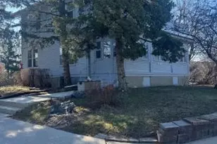 W204N16640 Jackson Dr, Jackson, WI 53037 - Photo 1