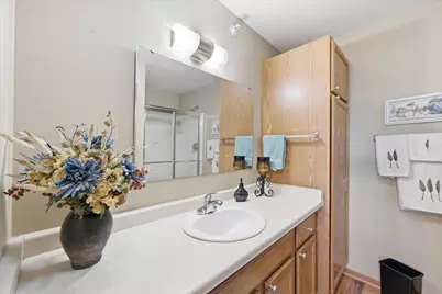 3903  Heather Valley Rd #212, Sheboygan, WI 53083 - Photo 24