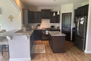 4725 Copper Leaf Blvd, Racine, WI 53403 - Photo 4