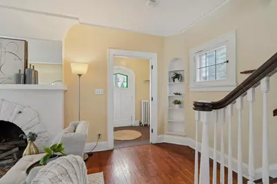 5671 N Bay Ridge Ave, Whitefish Bay, WI 53217 - Photo 4