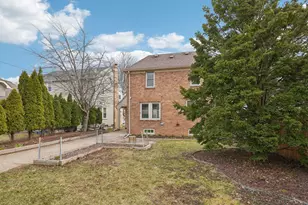 5671 N Bay Ridge Ave, Whitefish Bay, WI 53217 - Photo 30