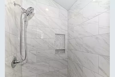 2414 S Williams St, Milwaukee, WI 53207 - Photo 26