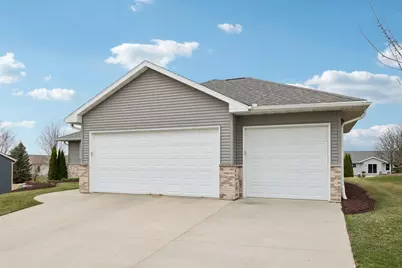 208  Steeple Ct, Johnson Creek, WI 53038 - Photo 40