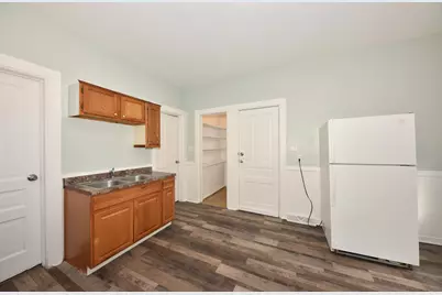 2514 N Holton St #2516, Milwaukee, WI 53212 - Photo 14