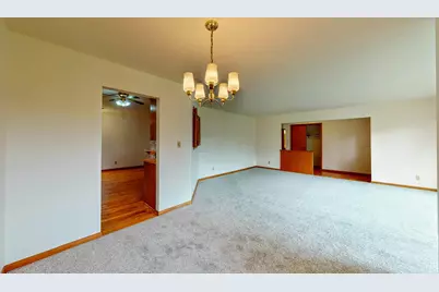 243  Hillcrest Ln, Jefferson, WI 53549 - Photo 12