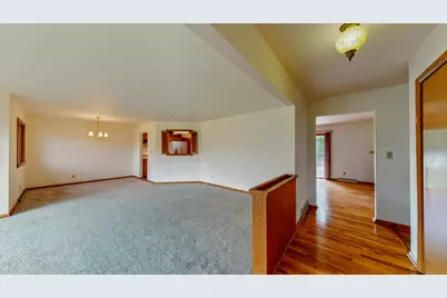 243  Hillcrest Ln, Jefferson, WI 53549 - Photo 18