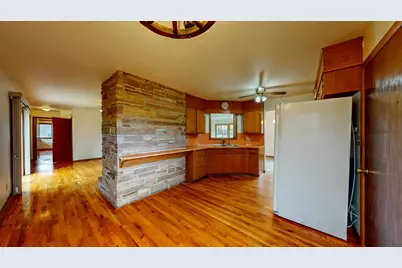 243  Hillcrest Ln, Jefferson, WI 53549 - Photo 8