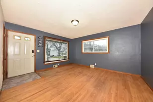 10529 W Caldwell Ave, Milwaukee, WI 53225 - Photo 2