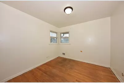 10529 W Caldwell Ave, Milwaukee, WI 53225 - Photo 22