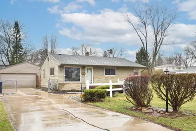 10529 W Caldwell Ave, Milwaukee, WI 53225 - Photo 32