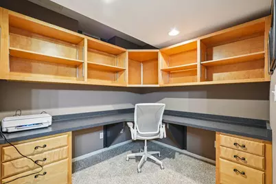 21065  Bradford Ln, Brookfield, WI 53045 - Photo 42