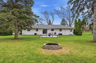 N64W15472 Sunny Dale Dr, Menomonee Falls, WI 53051 - Photo 28