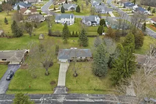 N64W15472 Sunny Dale Dr, Menomonee Falls, WI 53051 - Photo 32