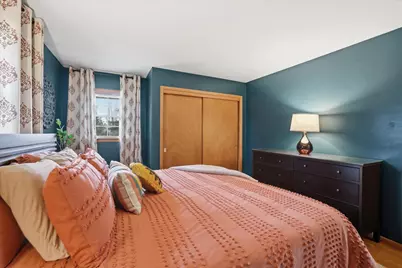 N64W15472  Sunny Dale Dr, Menomonee Falls, WI 53051 - Photo 16