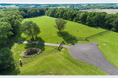 Lt24  Trinity Ln, Geneva, WI 53147 - Photo 2