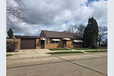 4300  Kinzie St, Racine, WI 53402 - Photo 2