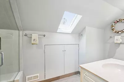 2036 N 84th St, Wauwatosa, WI 53226 - Photo 32