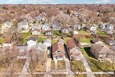 2036 N 84th St, Wauwatosa, WI 53226 - Photo 52