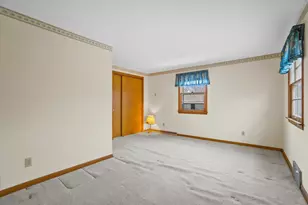 2207 N 119th St, Wauwatosa, WI 53226 - Photo 22