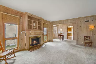 2207 N 119th St, Wauwatosa, WI 53226 - Photo 2