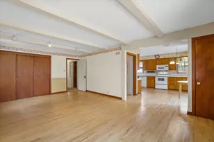 2207 N 119th St, Wauwatosa, WI 53226 - Photo 12