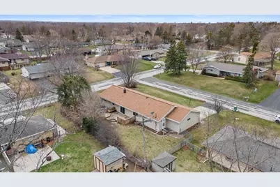 7014 N 97th St, Milwaukee, WI 53224 - Photo 38