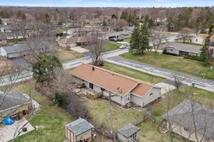 7014 N 97th St, Milwaukee, WI 53224 - Photo 38