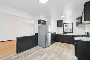 4731 N 89th St, Milwaukee, WI 53225 - Photo 6