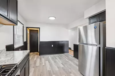 4731 N 89th St, Milwaukee, WI 53225 - Photo 8