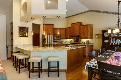 5432 W Burning Bush Ln, Mequon, WI 53092 - Photo 4