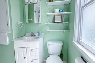 9007 W Greenfield Ave, West Allis, WI 53214 - Photo 10