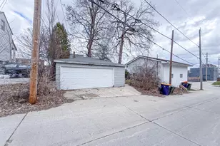 9007 W Greenfield Ave, West Allis, WI 53214 - Photo 2