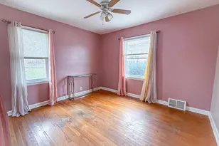 9007 W Greenfield Ave, West Allis, WI 53214 - Photo 14