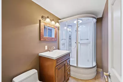 840  Woodland Ct #EE-1, Fontana, WI 53125 - Photo 24