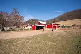 704 7th St, Brownsville, MN 55919 - Photo 34