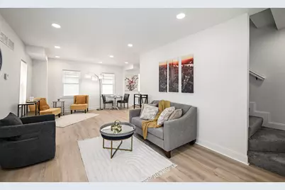 1922 E Iron St, Milwaukee, WI 53207 - Photo 8