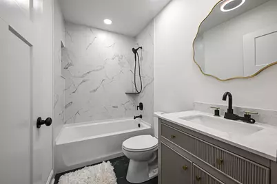 1922 E Iron St, Milwaukee, WI 53207 - Photo 22