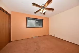 3910 W Calumet Rd, Brown Deer, WI 53209 - Photo 14