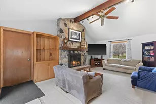 N81W22561 Susan Pl, Lisbon, WI 53089 - Photo 2