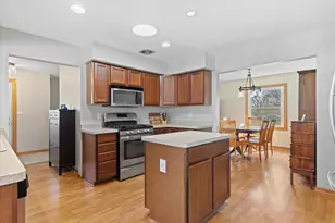 N81W22561 Susan Pl, Lisbon, WI 53089 - Photo 10