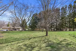 N81W22561 Susan Pl, Lisbon, WI 53089 - Photo 42