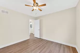 8901 W Lisbon Ave, Milwaukee, WI 53222 - Photo 20