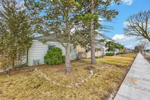 8901 W Lisbon Ave, Milwaukee, WI 53222 - Photo 26