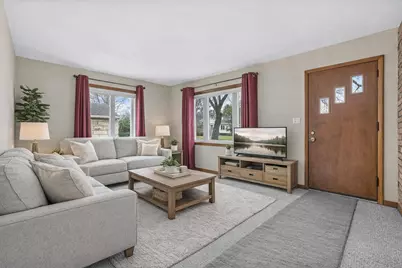 3786 S 23rd St, Milwaukee, WI 53221 - Photo 4