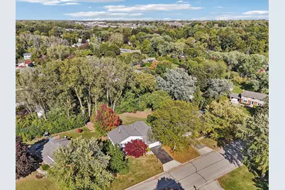 720 W Fairfield Ct, Glendale, WI 53217 - Photo 60